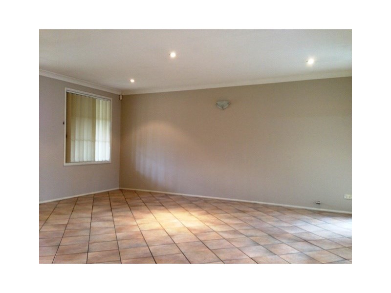 31 Brindabella Drive, Horningsea Park NSW 2171