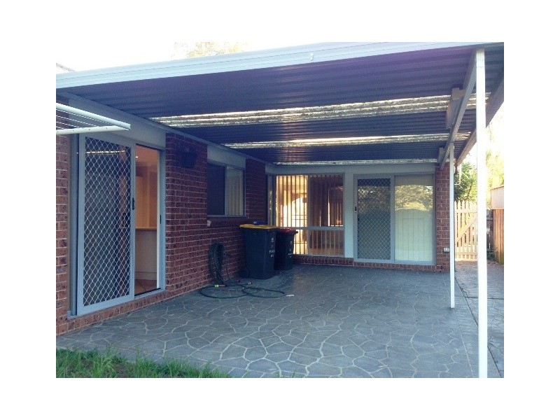 31 Brindabella Drive, Horningsea Park NSW 2171