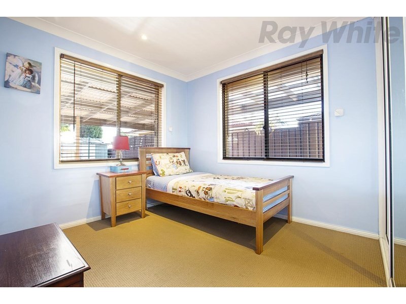 3 Wallaby Close, Bossley Park NSW 2176