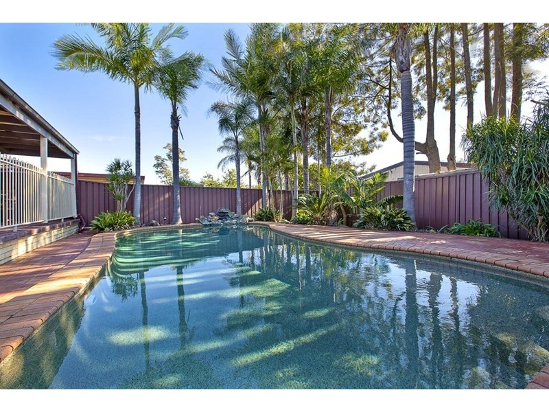 3 Wallaby Close, Bossley Park NSW 2176