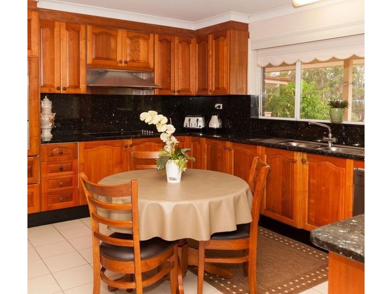 137 Graham Road, Rossmore NSW 2557