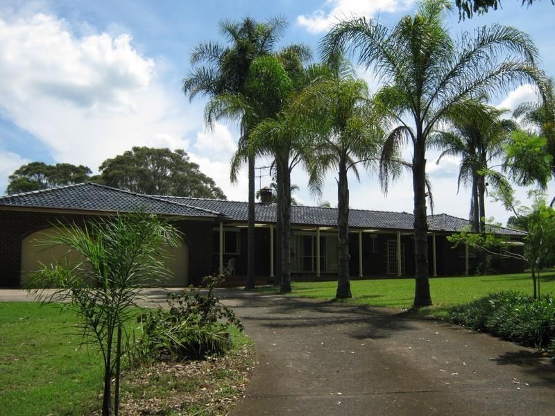 137 Graham Road, Rossmore NSW 2557