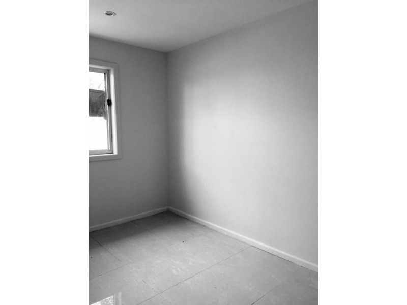 10b Willowdene Avenue, Luddenham NSW 2745