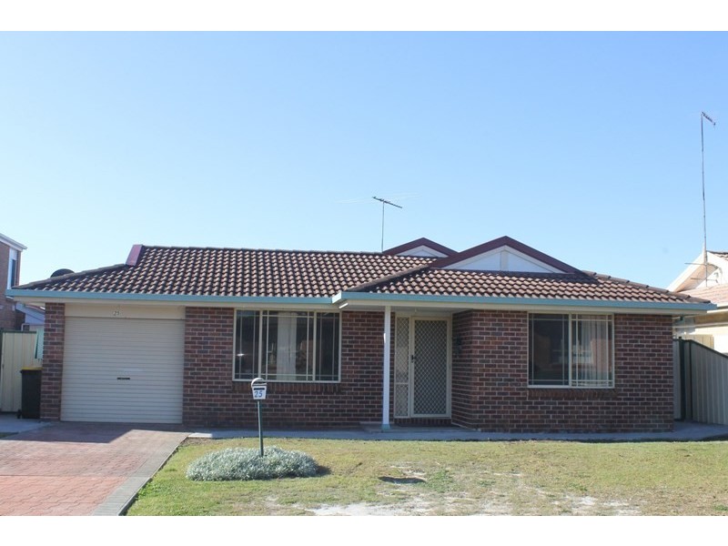 25 Coonabarabran Crescent, Hoxton Park NSW 2171