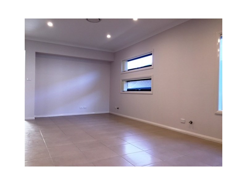 6 Navigator Street, Leppington NSW 2179