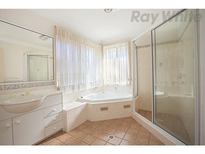 12 Cartier Crescent, Green Valley NSW 2168