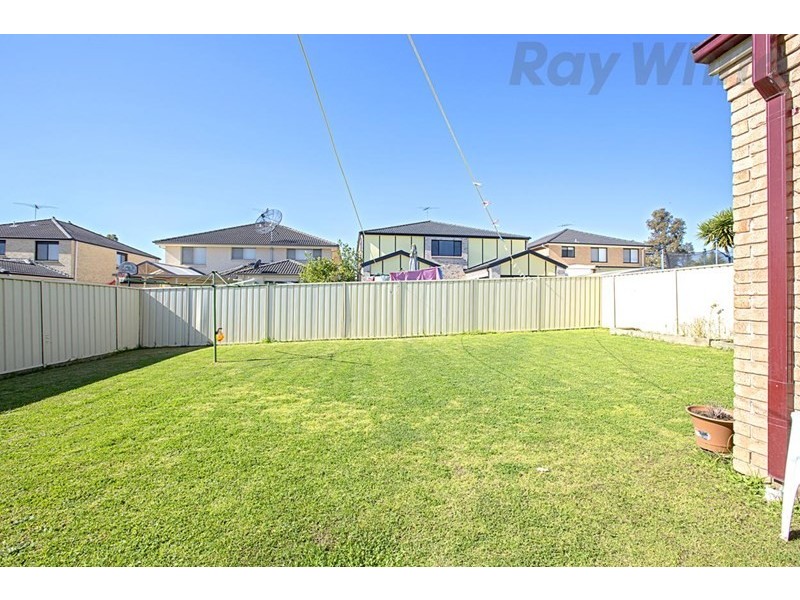 22 Lycett Avenue, West Hoxton NSW 2171