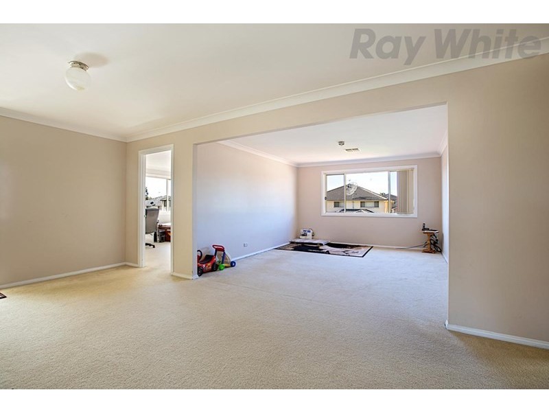 22 Lycett Avenue, West Hoxton NSW 2171