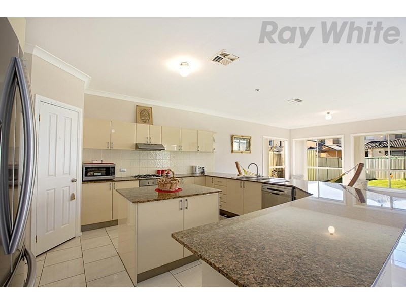 22 Lycett Avenue, West Hoxton NSW 2171