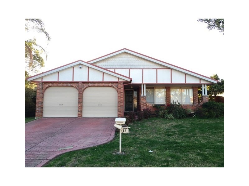 13 Taralga Street, Prestons NSW 2170