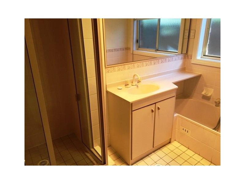 7b Angledool Avenue, Hinchinbrook NSW 2168