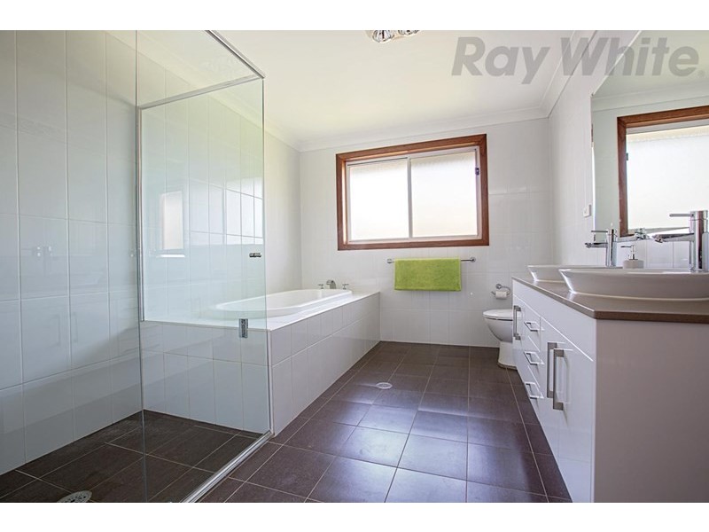 West Hoxton NSW 2171