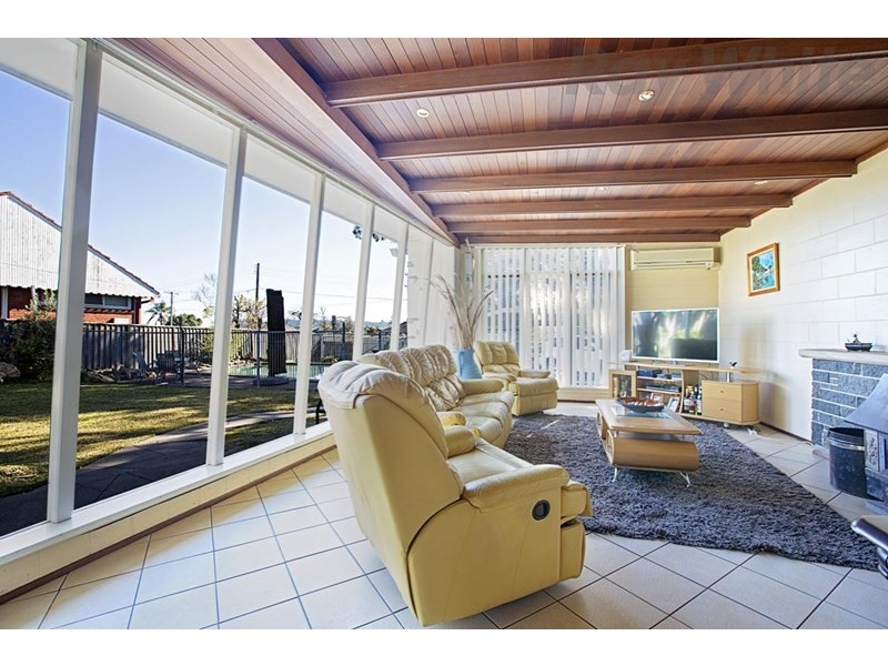 12 Rowley Street, Smithfield NSW 2164