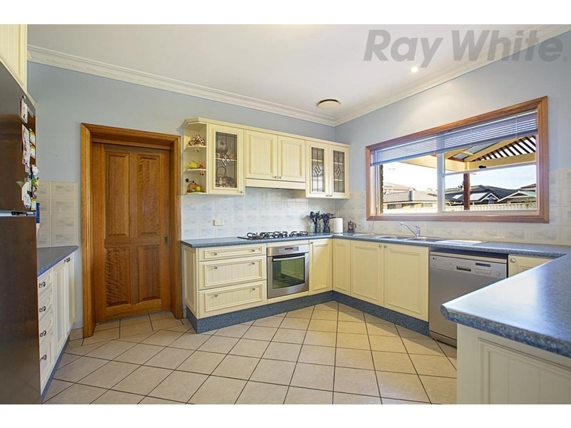 16 Skain Place, Horningsea Park NSW 2171