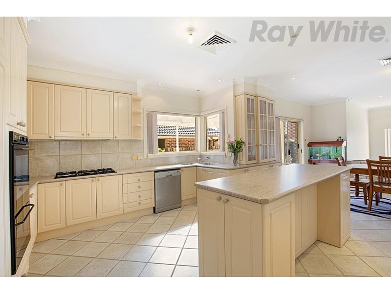 10 Brooman Street, Prestons NSW 2170