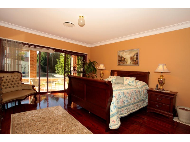 West Hoxton NSW 2171