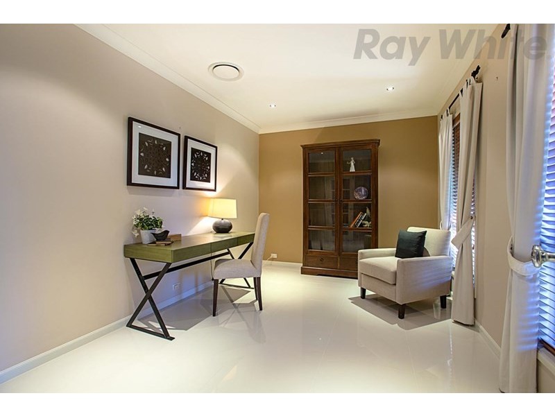 9 Clementina Circuit, Cecil Hills NSW 2171