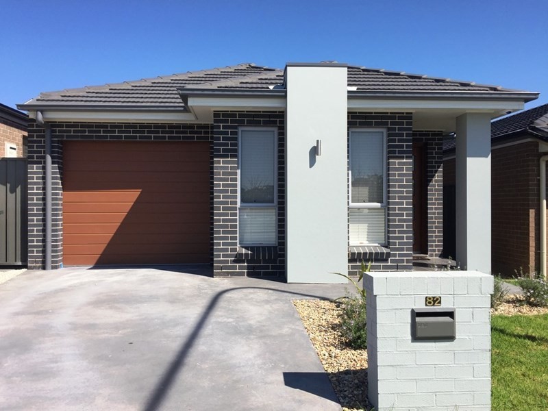 82 Village Circuit, Gregory Hills NSW 2557