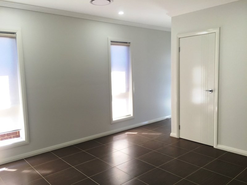 82 Village Circuit, Gregory Hills NSW 2557