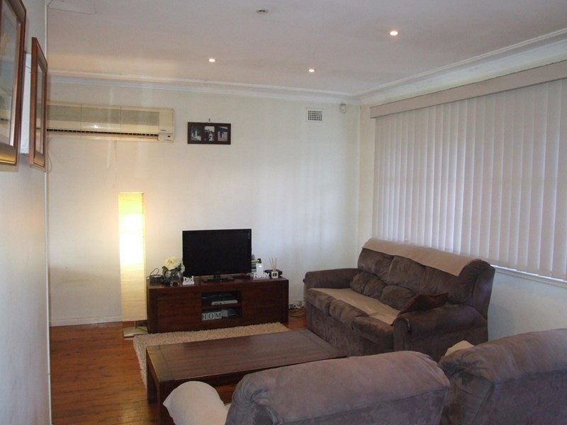 10 Barwon Street, Greystanes NSW 2145