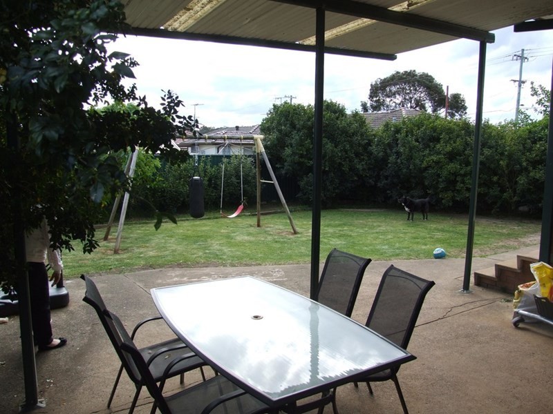 10 Barwon Street, Greystanes NSW 2145