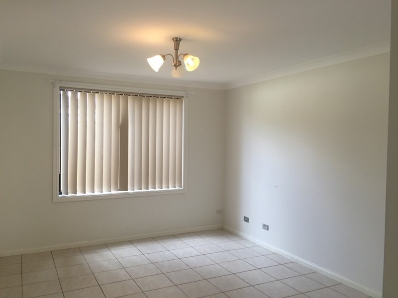 4B O’keefes Place, Horningsea Park NSW 2171