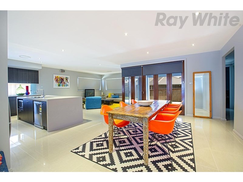 119 Pioneer Drive, Carnes Hill NSW 2171