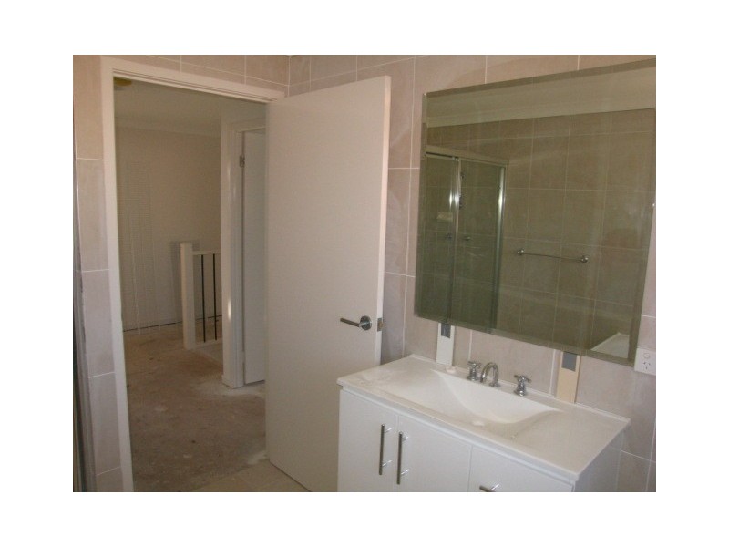 West Hoxton NSW 2171