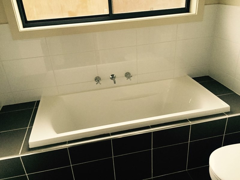 15 McIntyre Circuit, Middleton Grange NSW 2171