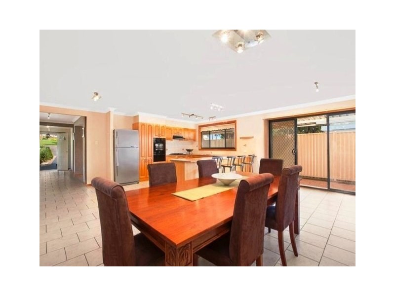 23 Mawbanna Close, West Hoxton NSW 2171