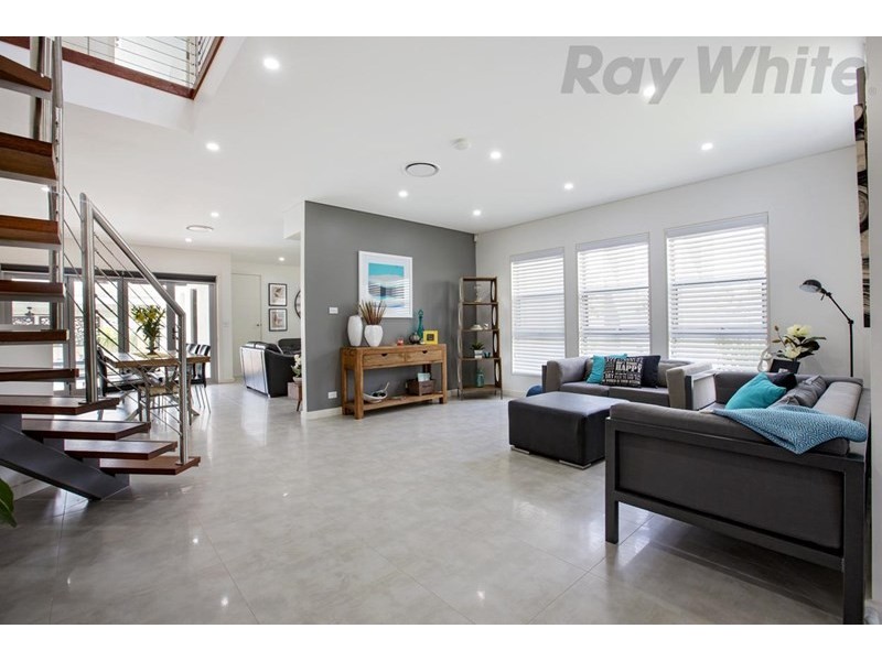 18 Brearley Avenue, Middleton Grange NSW 2171