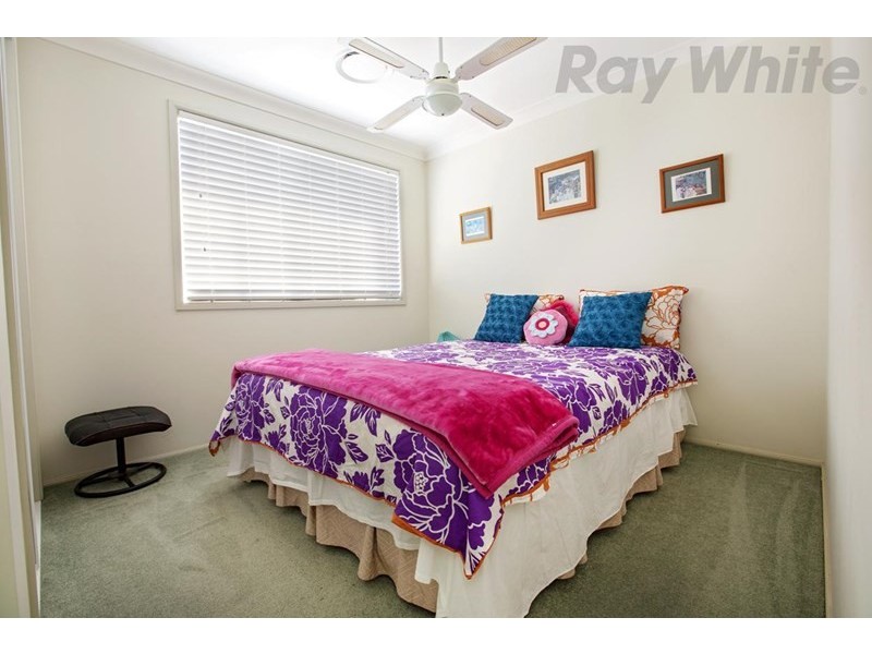 2 Blackman Crescent, Horningsea Park NSW 2171