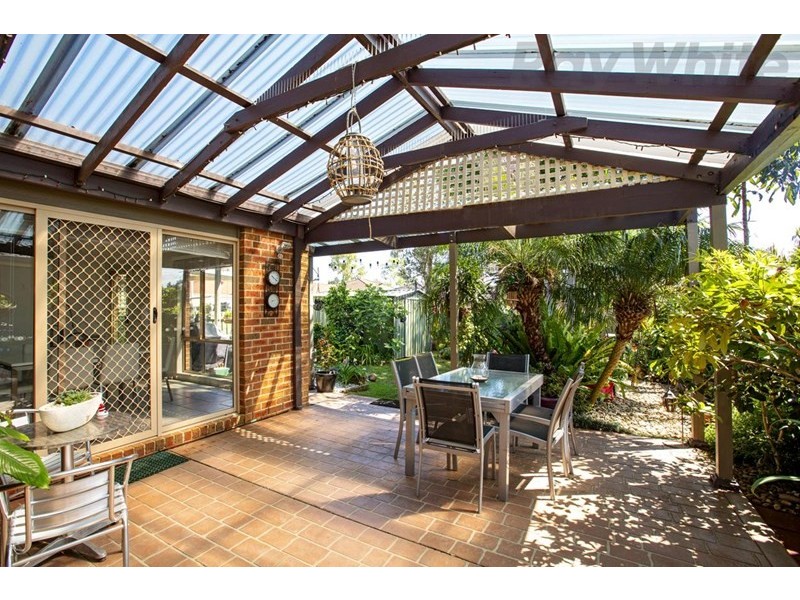 2 Blackman Crescent, Horningsea Park NSW 2171