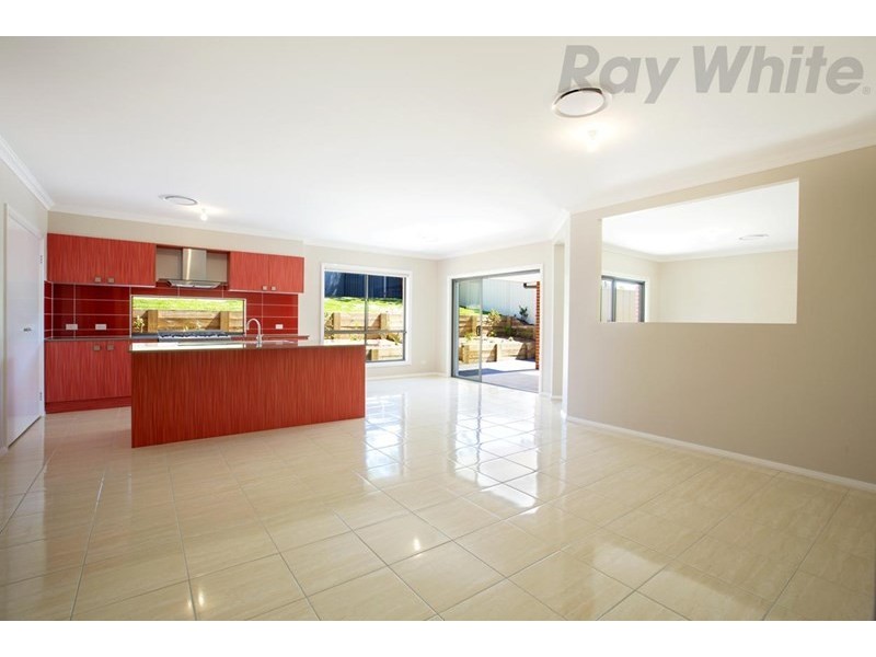 11 Elvira Place, West Hoxton NSW 2171