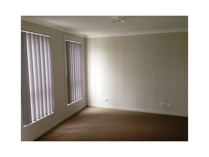 24 Sierra Avenue, Middleton Grange NSW 2171