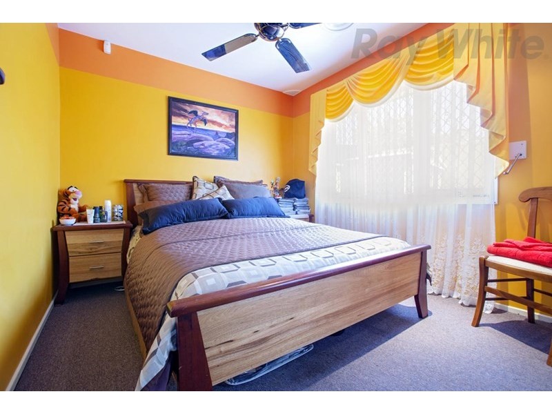 12/7 Hanlon Close, Minto NSW 2566