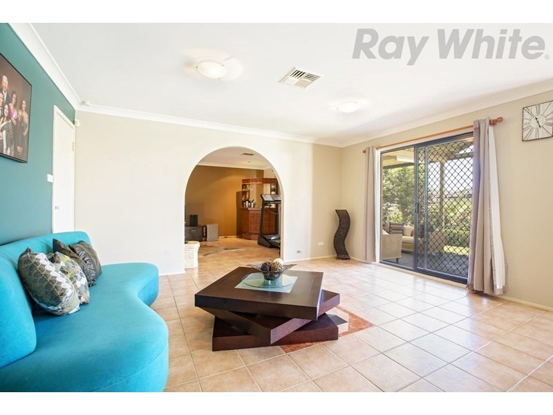 8 Wheat Place, Horningsea Park NSW 2171