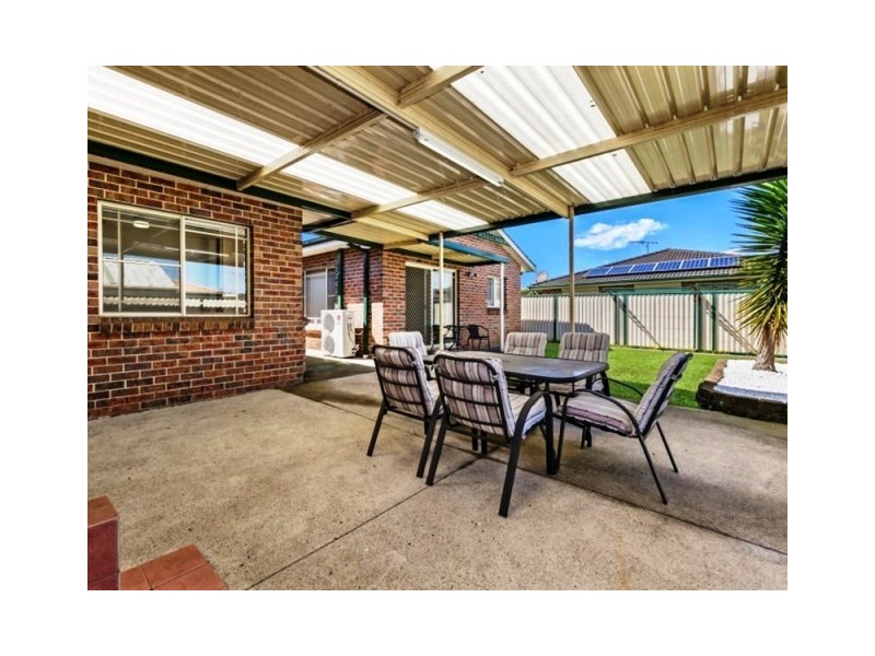 5 Aspen Close, Prestons NSW 2170