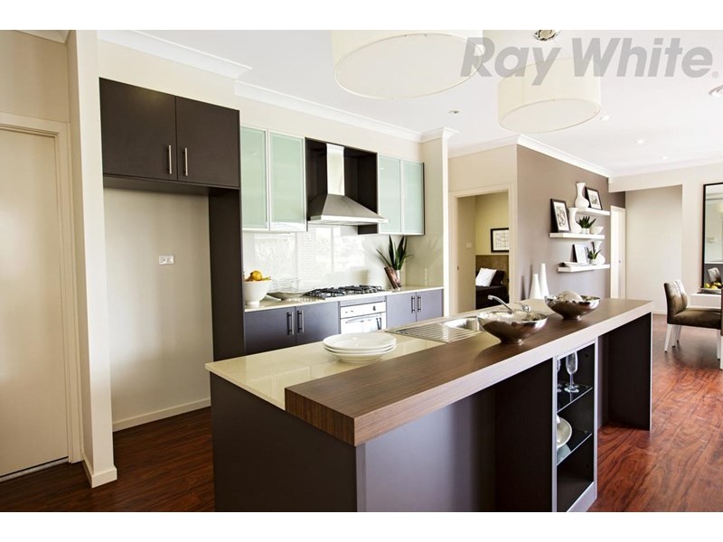 6 Bond Street, Oran Park NSW 2570