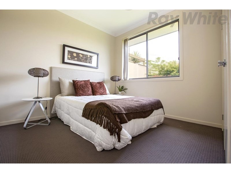 6 Bond Street, Oran Park NSW 2570