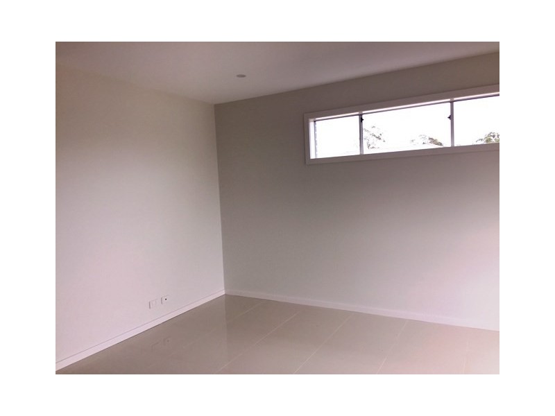 12 Venturer Pd, Leppington NSW 2179