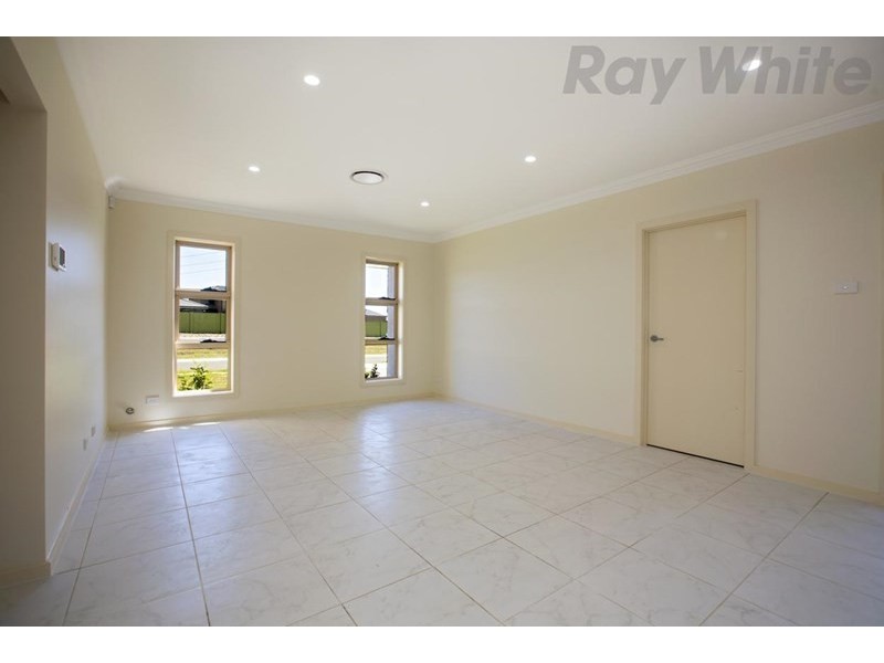 53 Graziers Way, Carnes Hill NSW 2171