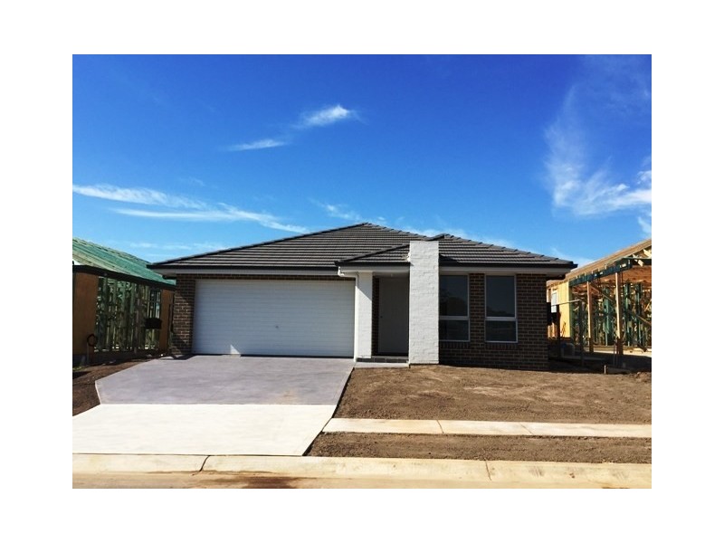 lot 4324 Harland Road, Spring Farm NSW 2570