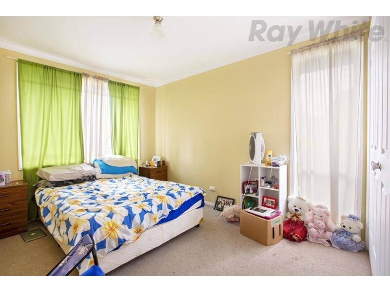 14 Tamworth Crescent, Hoxton Park NSW 2171