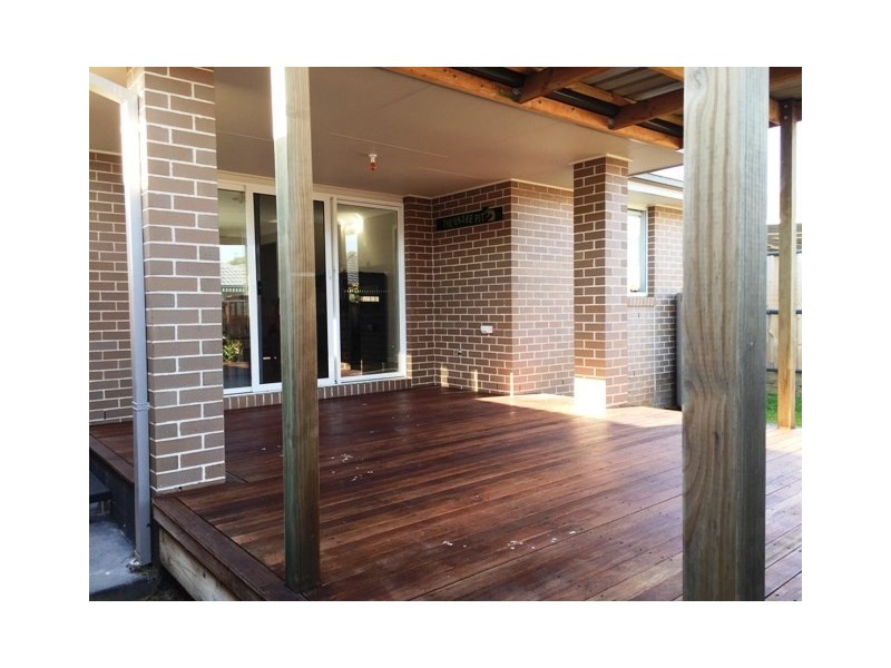 3 Bluey Street, Middleton Grange NSW 2171