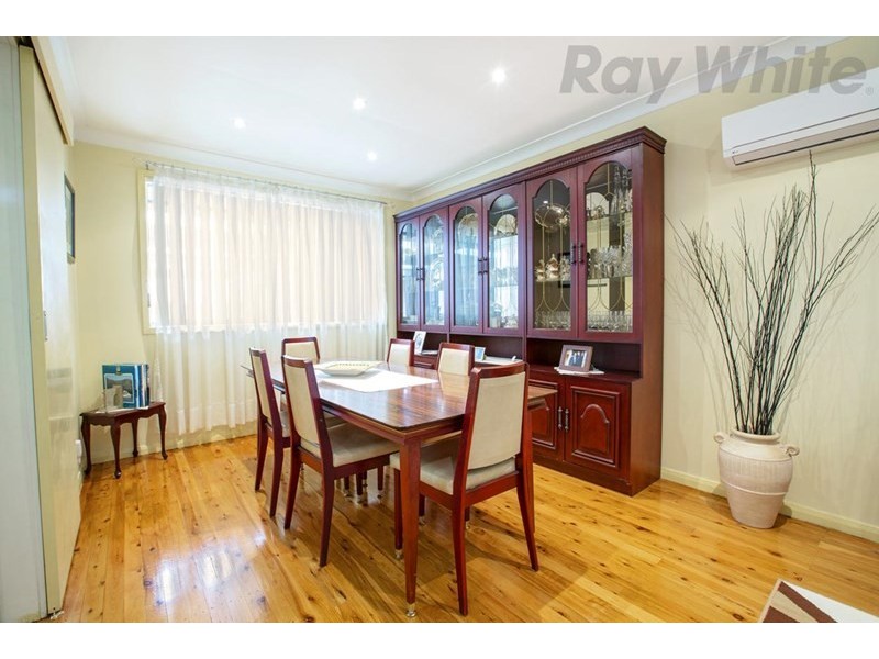 20 Humphreys Avenue, Casula NSW 2170