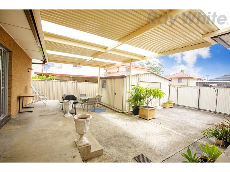 20 Humphreys Avenue, Casula NSW 2170