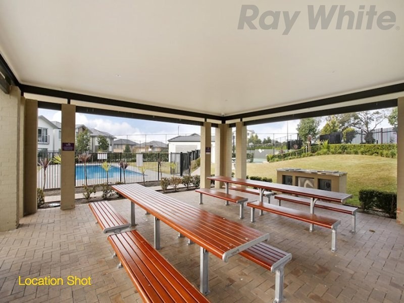 3 Cowling Avenue, Middleton Grange NSW 2171