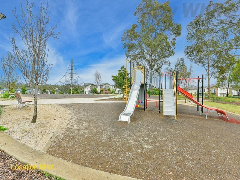 3 Cowling Avenue, Middleton Grange NSW 2171