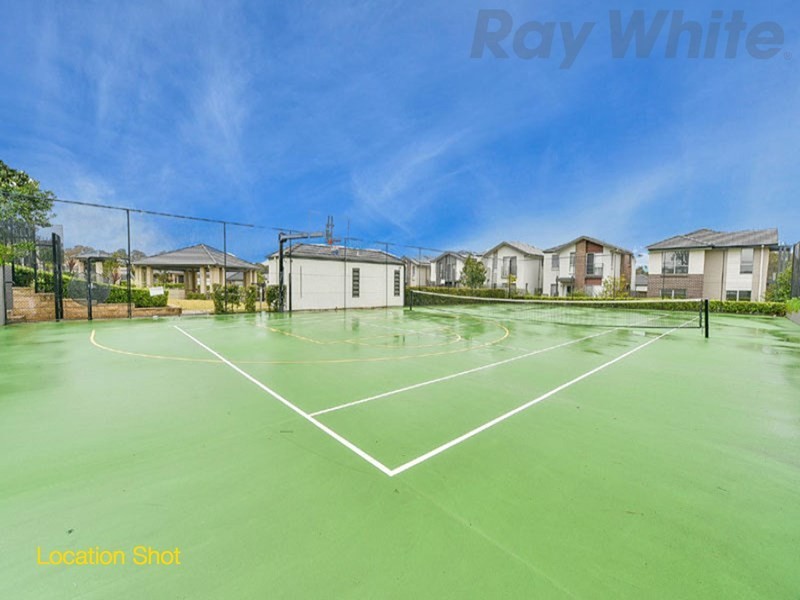 3 Cowling Avenue, Middleton Grange NSW 2171